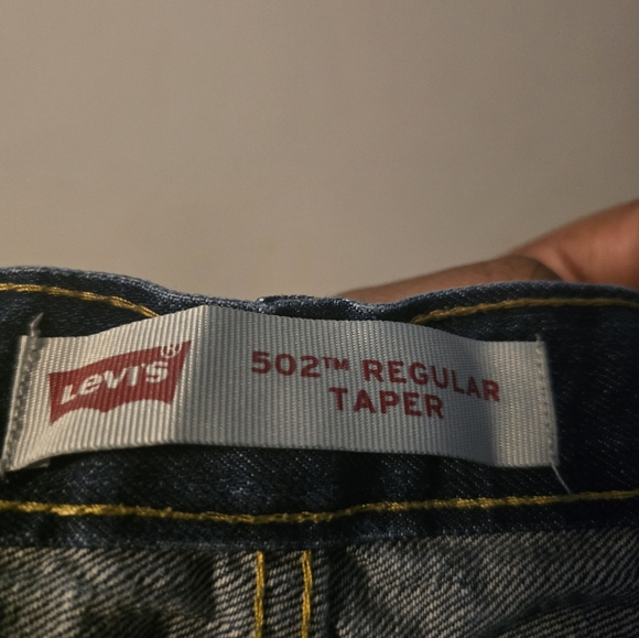 3 Pair, 1 Pair Tahari Jeans & 3 Pair Old Navy Performance Joggers - Picture 13 of 15